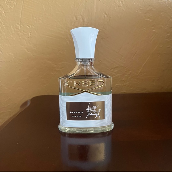 Creed Aventus For Her - Picture 3 of 8